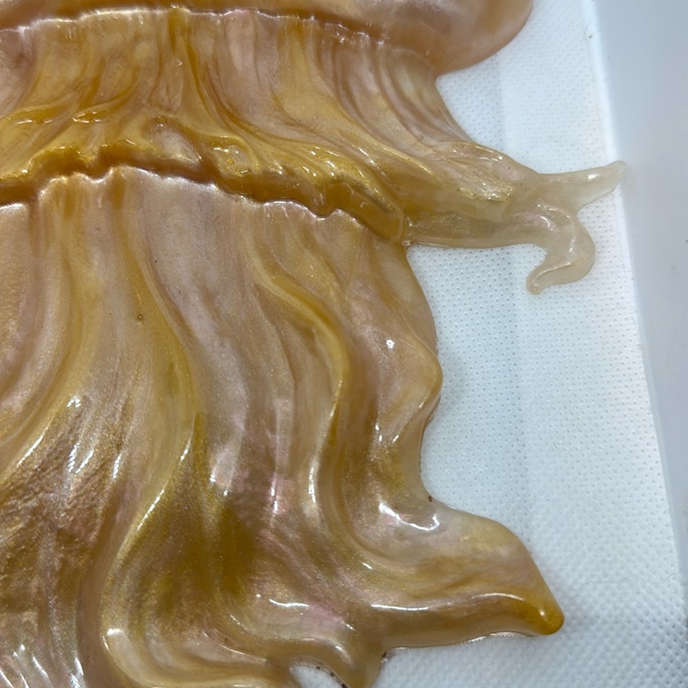 Elegant Gold Jellyfish Art Sculpture - Picture 9 of 17